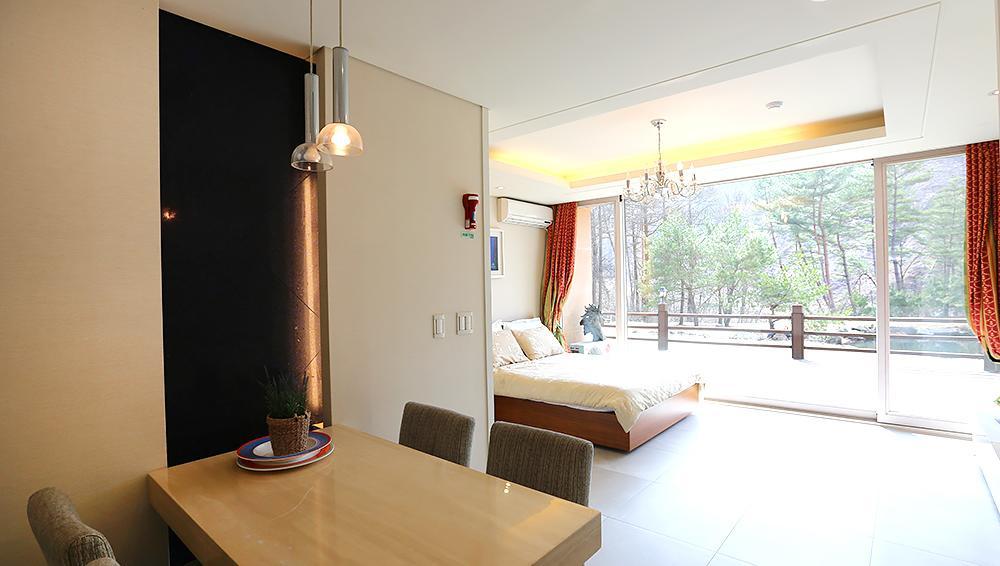 Hugel Heim Pension พยองซาง ภายนอก รูปภาพ