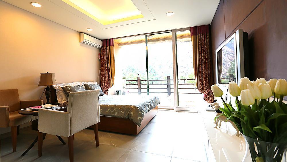 Hugel Heim Pension พยองซาง ภายนอก รูปภาพ
